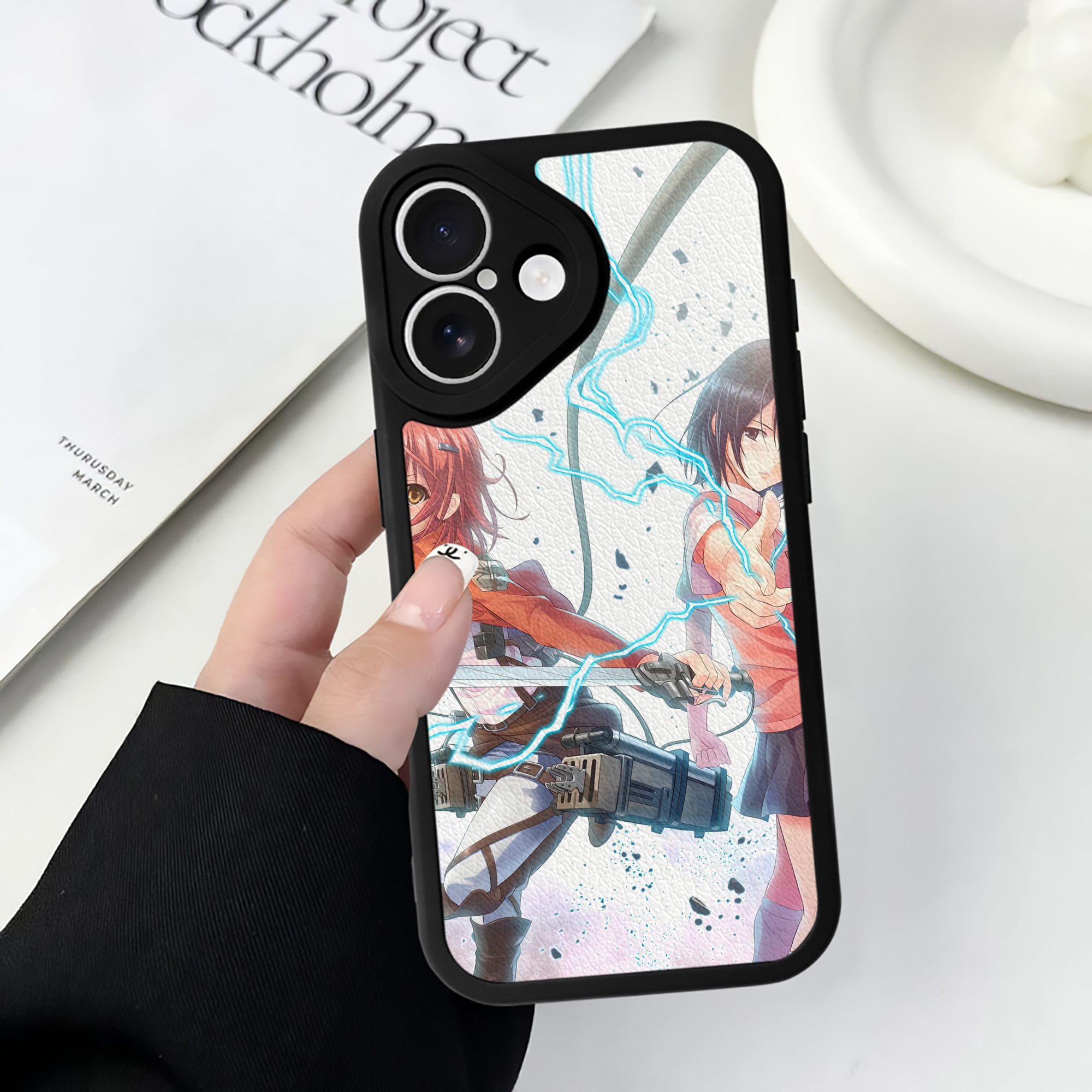 （画像用） 進撃の巨人 Attack on Titan 【iPhone 16シリーズ対応】シリコンスマホケース（レザー調） 材質：シリコン